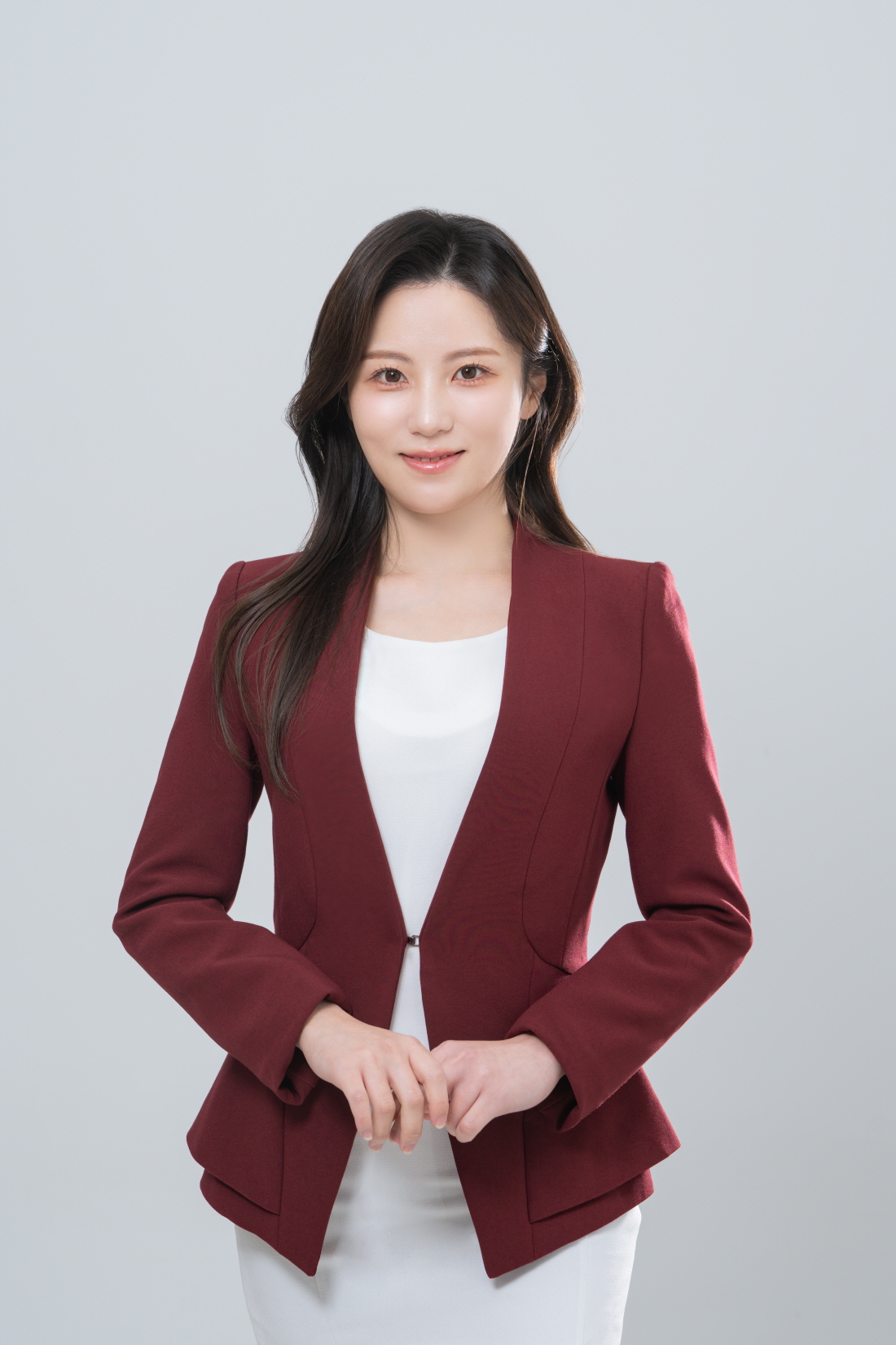 정채연